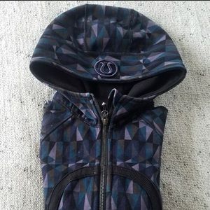 Lululemon scuba hoodie size 4 NEVER WORN